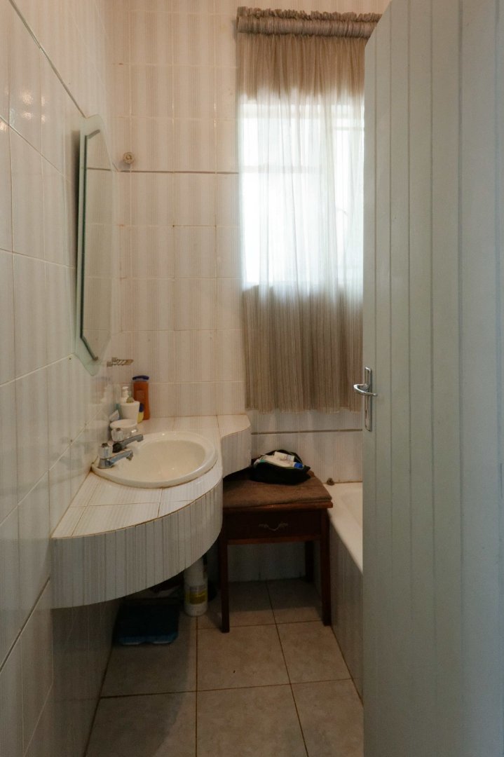 5 Bedroom Property for Sale in Wilkoppies North West